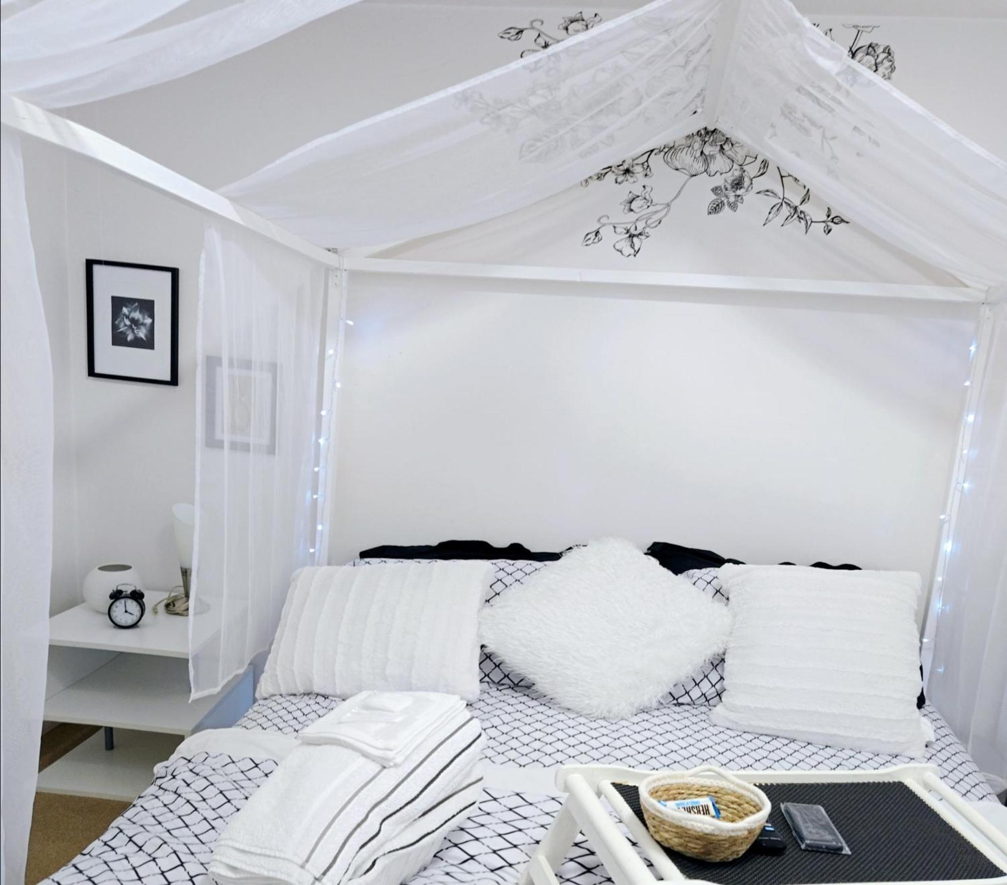 Lovely Cozy Room! With Attached Private Bath In The Heart Of Vancouver! Private Parking & Self Check-In! Extérieur photo